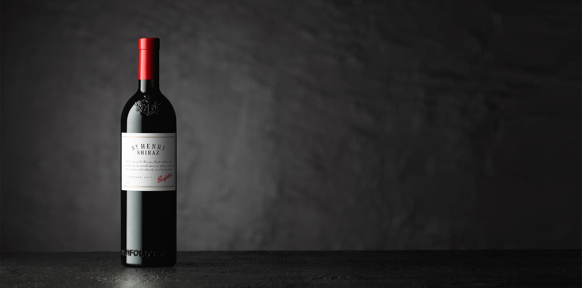 Bottle Shot of 2017 Penfolds St Henri Shiraz